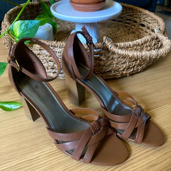 NEVER WORN Brown Leather Strappy High Heels.. - Picture 1 of 4